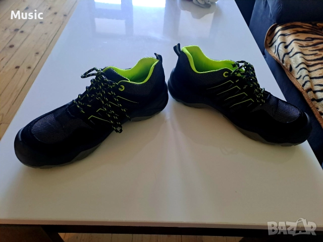 Мъжки работни обувки с бомбе 43 номер