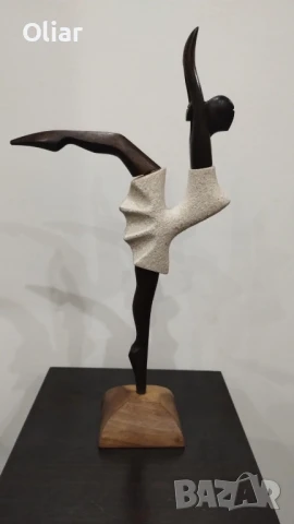 Прекрасна статуетка на балерина от дърво. , снимка 4 - Статуетки - 51291750