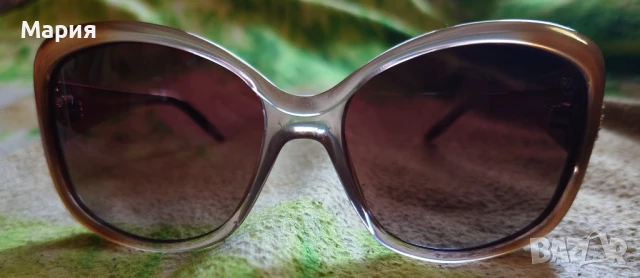 Слънчеви очила (с калъф)