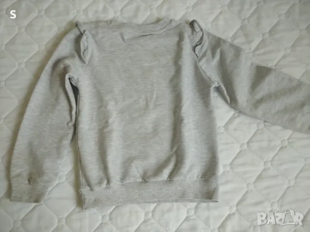 Детски суичър размер 104, снимка 3 - Детски пуловери и жилетки - 47321856