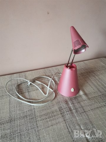 Розова настолна лампа, снимка 4 - Настолни лампи - 44014987