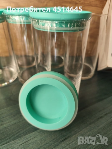 Контейнери 6 броя за подправки 