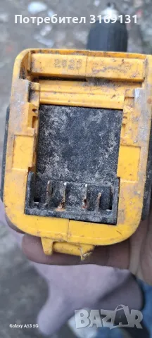 De WALT dcd776 за Части, снимка 5 - Винтоверти - 50036447