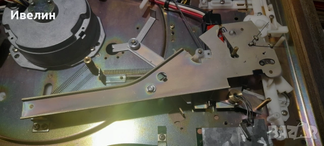 Продавам грамофон ITT HIFI 8012, снимка 4 - Грамофони - 53124516