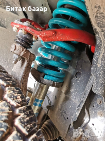 Продавам Jeep Grand Cherokee 3.0 OVERLAND, снимка 6 - Автомобили и джипове - 52181735