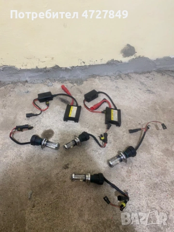 Спешно! Голямо количество различни крушки за автомобил (Комплект), снимка 10 - Аксесоари и консумативи - 53393527