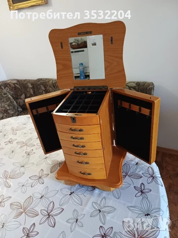 Голяма кутия за бижута