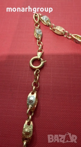 Златен ланец, снимка 2 - Колиета, медальони, синджири - 52895071