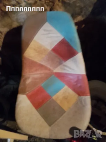 Столове цветни тапицирани 