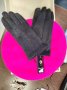 Нова розова шапка, барета, черни ръкавици, снимка 1 - Шапки - 43183216