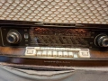 Продава се старинно дървено радио . , снимка 6