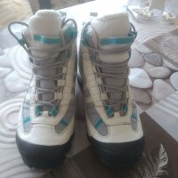 Adidas winter hiker, снимка 5 - Дамски боти - 39539171