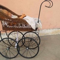 Ретро бебешка количка за кукли - голяма, снимка 6 - Антикварни и старинни предмети - 42934611