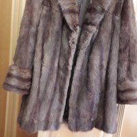 Кожено палто от лемур, снимка 2 - Палта, манта - 26773014