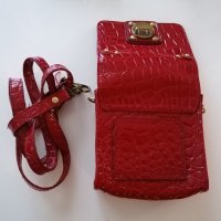 Малка червена чанта, снимка 3 - Чанти - 26527040