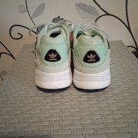 маратонки Adidas отигинални, снимка 2 - Маратонки - 43057486