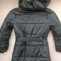 Оригинално Пухено яке Donna Karan New York -DKNY  , размер 8 години , снимка 9 - Детски якета и елеци - 38750591