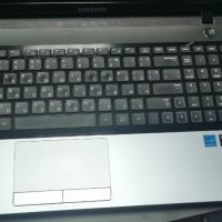 Продавам Лаптоп Samsung NP300E5C-A02BG, снимка 2 - Лаптопи за дома - 35357911