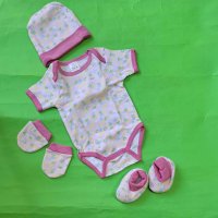 Английски бебешки комплект-4 части, снимка 1 - Комплекти за бебе - 43791760