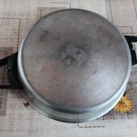 Стара алуминиева тава с дръжки, снимка 4 - Съдове за готвене - 43342144