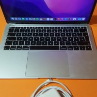 Macbook Air 2019 A1932 / 128Gb, снимка 1 - Лаптопи за работа - 43545037