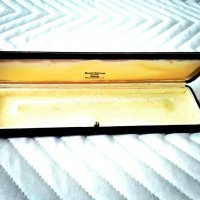 Раритетна кутия за бижута Burch Korrodi, снимка 1 - Антикварни и старинни предмети - 37537408