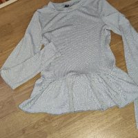 H&M нова блестяща блуза , снимка 2 - Блузи с дълъг ръкав и пуловери - 43699108
