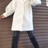 -40% Стилно дамско палто с Екстравагантен ръкав, цвят бял, снимка 1 - Палта, манта - 43860871