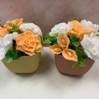 цветя от ароматен глицеринов сапун и Българска роза , снимка 14 - Изкуствени цветя - 43397023