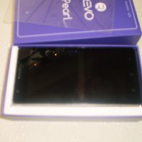 Смартфон Revo Black Pearl, снимка 1 - Телефони с две сим карти - 26391400
