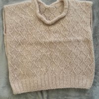 Ръчно плетен пуловер, снимка 1 - Блузи с дълъг ръкав и пуловери - 43059930