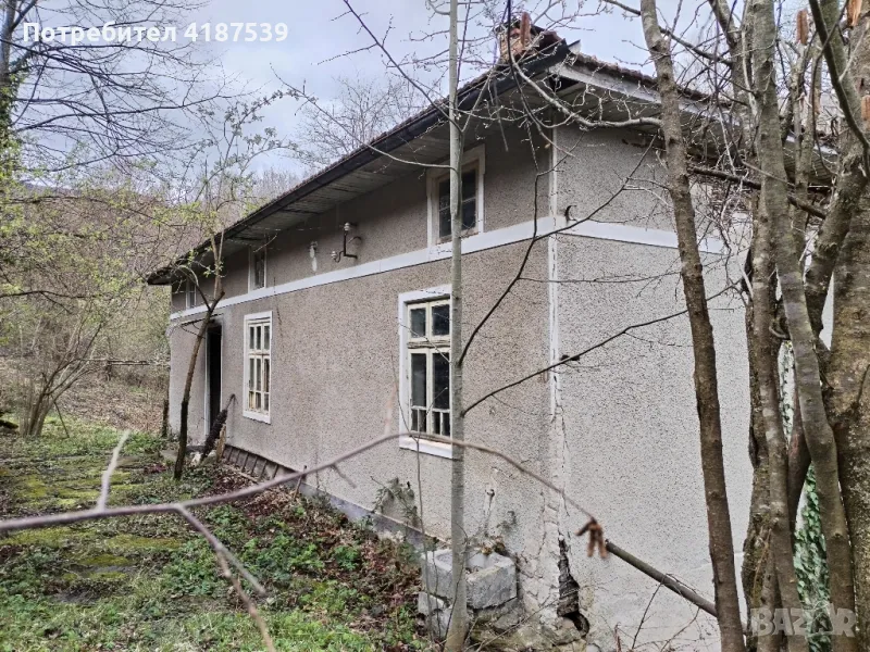 Имот в добро състояние, намиращ се на 10км.от Трявна. , снимка 1
