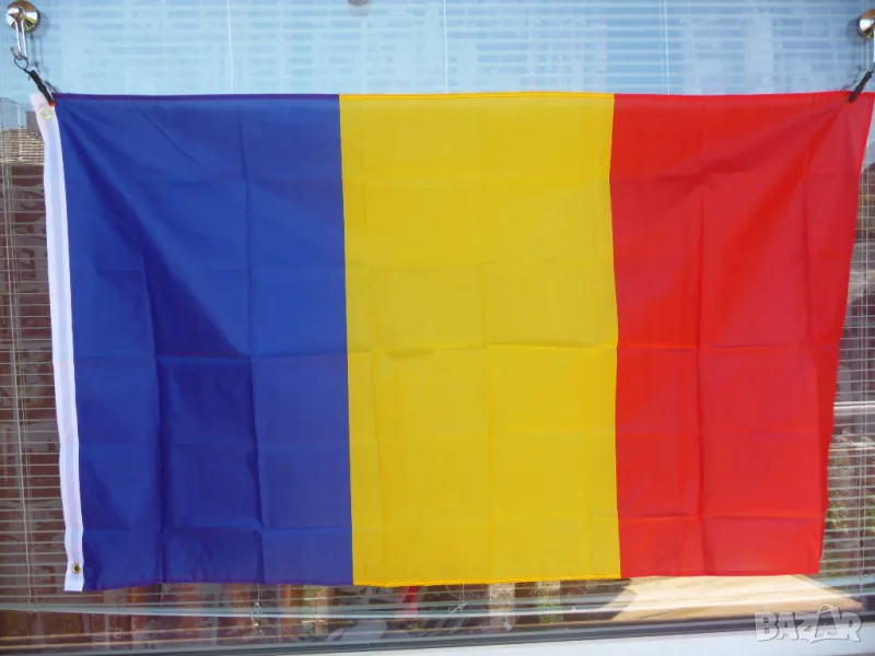 Ново Знаме на Румъния Букурещ Трансилвания Дракула Дунав Балканите, снимка 1