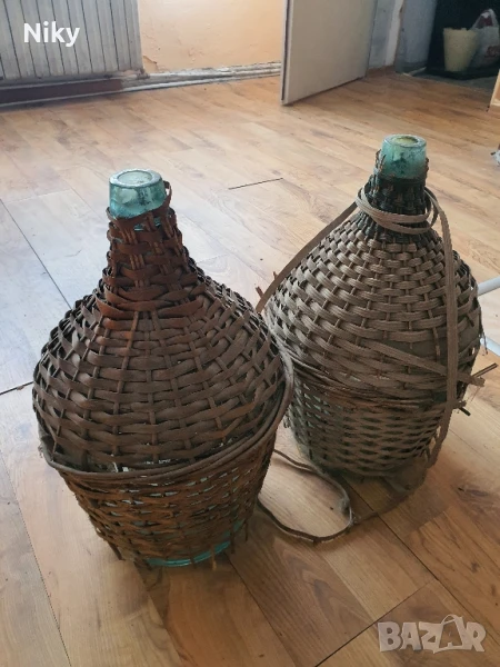 Стъклени дамаджани по 10 литра , снимка 1