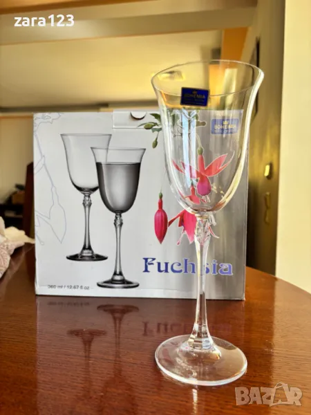 Чащи за вино Bohemia Fuchsia - 6 броя, снимка 1