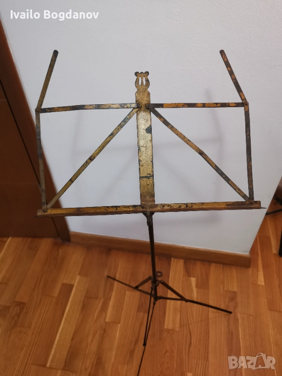 Стара метална стойка за ноти, снимка 1