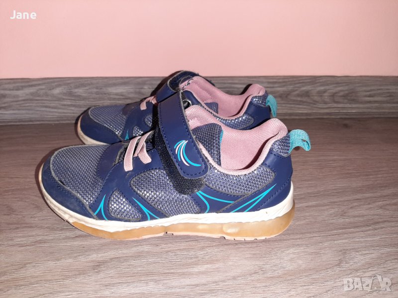 Детски маратонки размер 28, снимка 1
