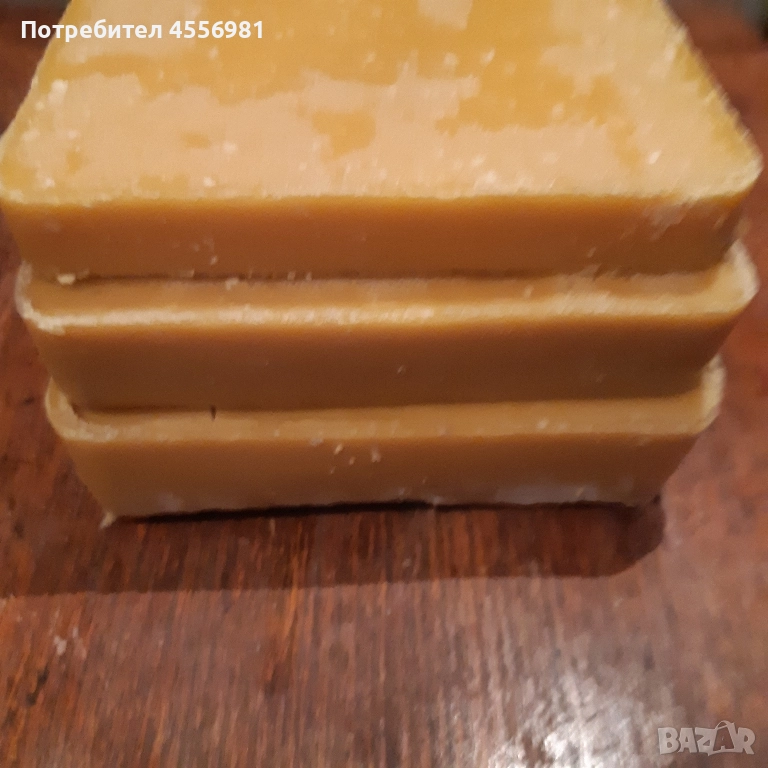 Продавам пчелен восък , снимка 1