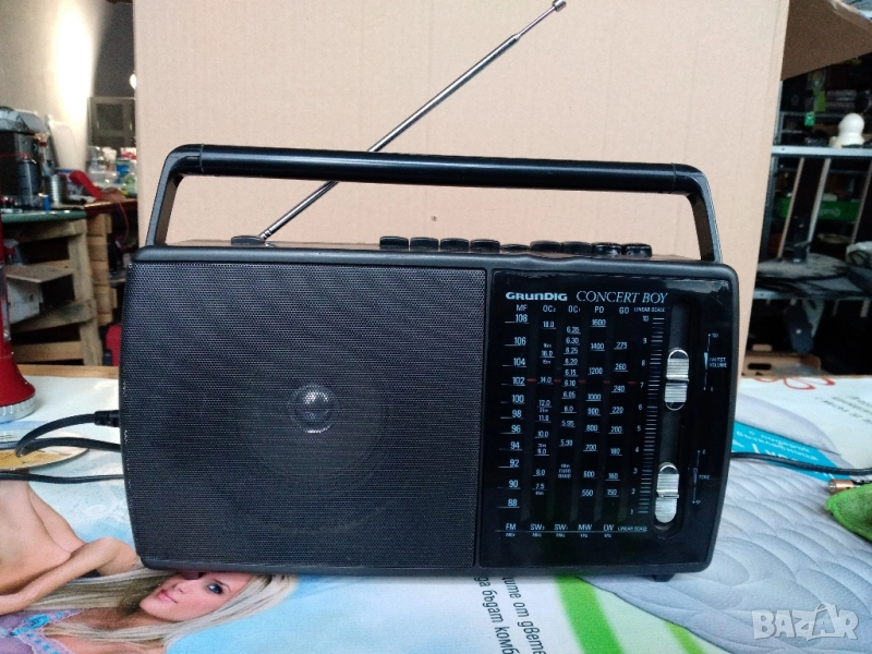 Радиоприемник GRUNDIG Concert Boy 230, снимка 1