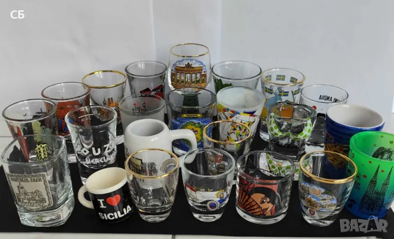 Колекционерски стъклени шотове от различни държави, снимка 1