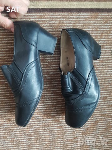Обувки, снимка 3 - Дамски ежедневни обувки - 39512074