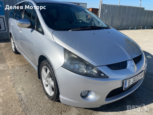 Mitsubishi Grandis 2.4 MIVEC, 165 кс., автоматик, 6 местен, перфектно техническо състояние, снимка 2 - Автомобили и джипове - 51788778