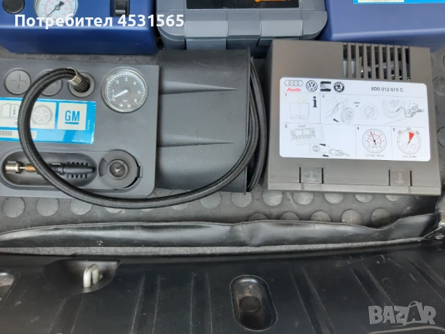 Компресор за гуми 12V оригинален , снимка 4 - Аксесоари и консумативи - 51174772
