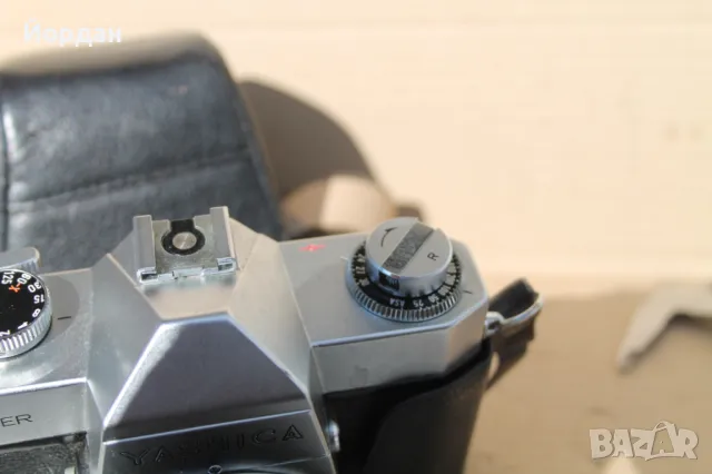 Фотоапарат ''Yashica Tl-Super'', снимка 8 - Фотоапарати - 47452089