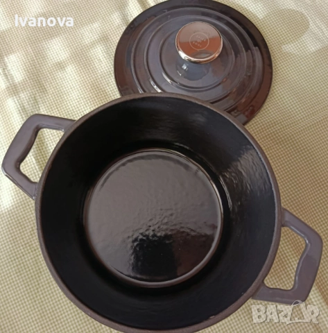 Чугунена тенджерка емайлирана, снимка 3 - Съдове за готвене - 52312799