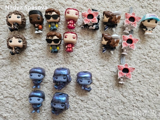 фигурки от колекцията Kinder joy Stranger things