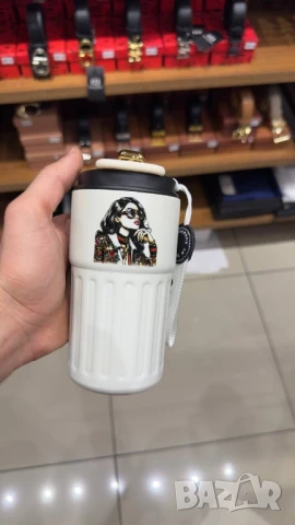 Термос за кафе чай вода Различни цветове 🌈 Термос с джобен размер 300мл hermes versace  , снимка 9 - Други - 51386656