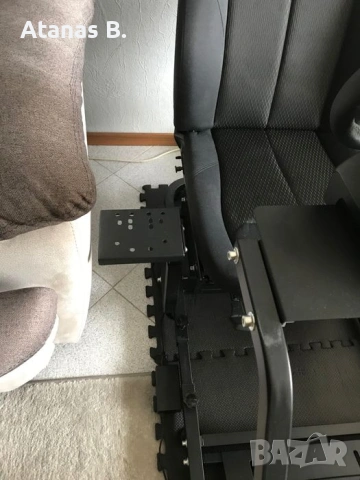 Ново! Sim racing cockpit/Стойка за волан Logitech/Thrustmaster, снимка 5 - Други игри - 53385541