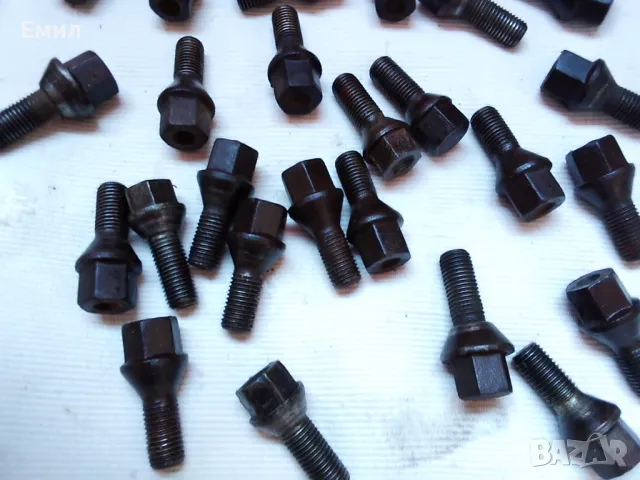 Болтове за джанти за Опел 