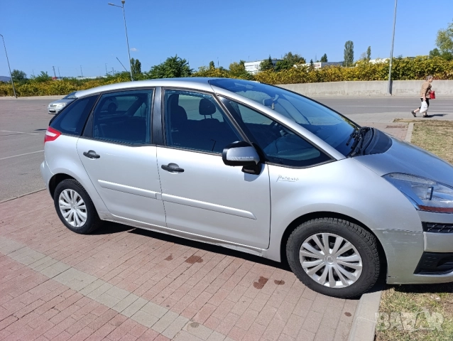 Ситроен Пикасо Дизелов Мотор 